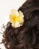 ASOS DESIGN ASOS DESIGN flower hair claw in ombre yellow-White - 3