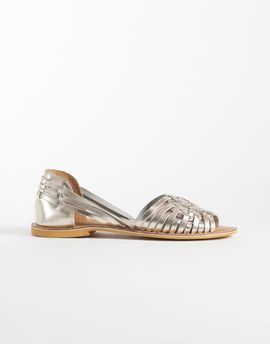 ASOS DESIGN ASOS DESIGN Fray leather woven flat sandals in gold