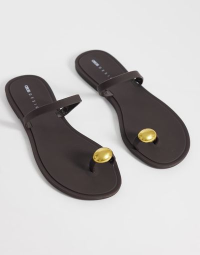 ASOS DESIGN ASOS DESIGN Fritzi jelly sandals with nugget detail in chocolate-Brown