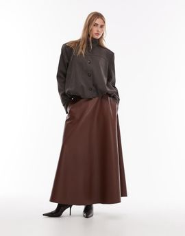 ASOS DESIGN ASOS DESIGN full circle pu skirt in brown
