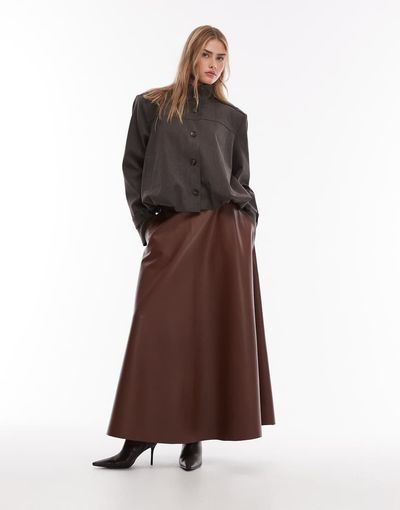 ASOS DESIGN ASOS DESIGN full circle pu skirt in brown