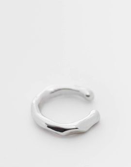 ASOS DESIGN ASOS DESIGN geometric molten ear cuff in silver tone