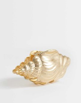 ASOS DESIGN ASOS DESIGN hair claw clip with conch shell design in brushed gold tone