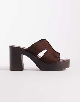 ASOS DESIGN ASOS DESIGN Hamlet cut out detailing platform heeled mules in chocolate suedette-Brown