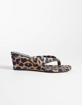ASOS DESIGN ASOS DESIGN Harlow toe thong wedge sandals in leopard-Multi