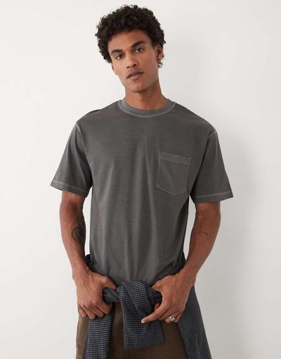 ASOS DESIGN ASOS DESIGN heavyweight relaxed T-shirt with pocket in washed charcoal-Gray