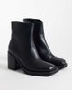 ASOS DESIGN ASOS DESIGN heeled chelsea boots with angled toe in black - 3