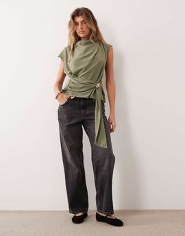 ASOS DESIGN ASOS DESIGN high neck top with belt in khaki set-Green