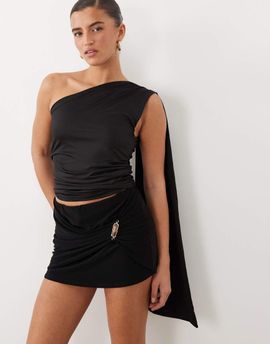 ASOS DESIGN ASOS DESIGN hitched hardware detail skort in black
