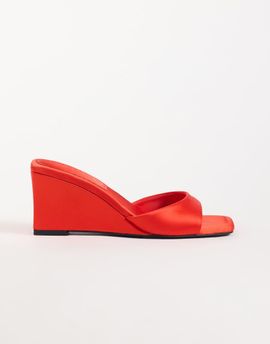 ASOS DESIGN ASOS DESIGN Hola mid wedge mules in red satin