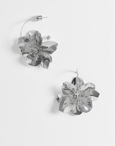 ASOS DESIGN ASOS DESIGN hoop earrings with flower drops in silver tone
