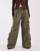ASOS DESIGN ASOS DESIGN horseshoe laundered cargo pants in khaki-Green - 3