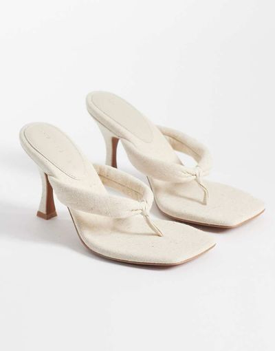 ASOS DESIGN ASOS DESIGN Huddle padded toe thong heeled sandals in natural linen look-Neutral