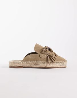 ASOS DESIGN ASOS DESIGN Joan espadrille loafers with tassels in taupe suede-Neutral