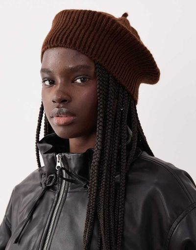 ASOS DESIGN ASOS DESIGN knit beret in chocolate-Brown