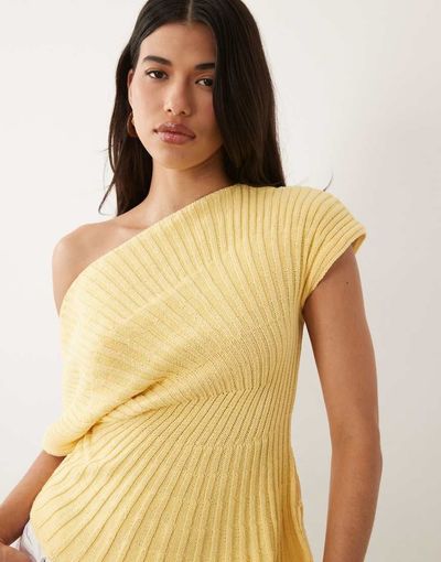 ASOS DESIGN ASOS DESIGN knit cinched pleated top in buttermilk yellow