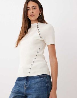 ASOS DESIGN ASOS DESIGN knit ribbed button detail short sleeve top in cream-White