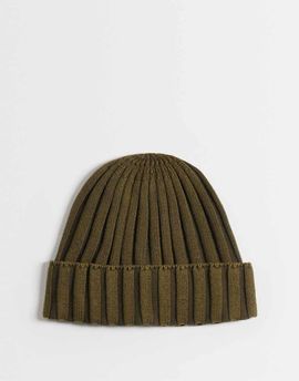 ASOS DESIGN ASOS DESIGN knitted chunky rib mini beanie in khaki-Green
