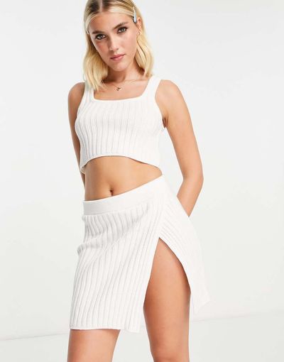 ASOS DESIGN ASOS DESIGN knitted wide rib mini skirt with split side detail in cream - part of set-Green