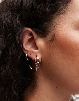 ASOS DESIGN ASOS DESIGN knotted hoop earrings in mixed silver and gold tone-Multi