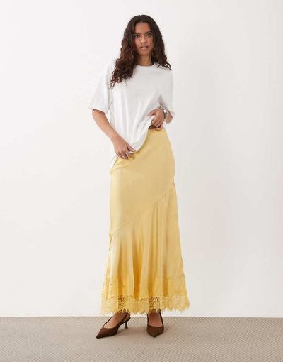 ASOS DESIGN ASOS DESIGN lace hem fishtail maxi skirt in buttermilk-Yellow