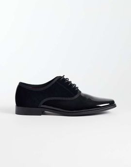 ASOS DESIGN ASOS DESIGN lace up derby shoes in black patent and velvet
