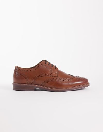 ASOS DESIGN ASOS DESIGN lace up shoes with brogue detailing in tan leather-Brown