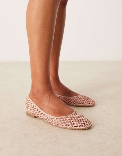 ASOS DESIGN ASOS DESIGN Lagoon ballet flats in blush weave-pink