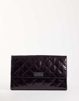 ASOS DESIGN ASOS DESIGN large quilted clutch bag in burgundy-RED