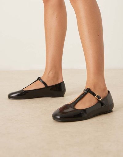 ASOS DESIGN ASOS DESIGN Latham mary jane ballet flats in black patent