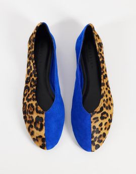 ASOS DESIGN ASOS DESIGN Lawn premium hair on leather and suede ballet flats in cobalt and leopard-Multi
