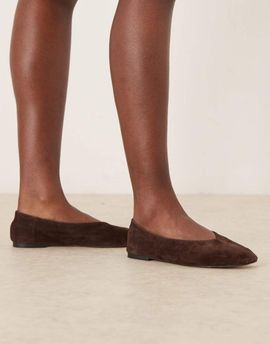 ASOS DESIGN ASOS DESIGN Lawn premium suede ballet flats in chocolate-Brown
