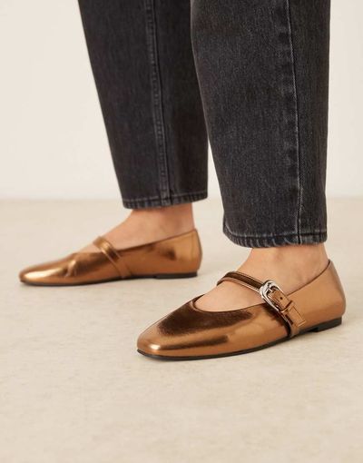 ASOS DESIGN ASOS DESIGN Leah mary jane ballets in bronze-Gold