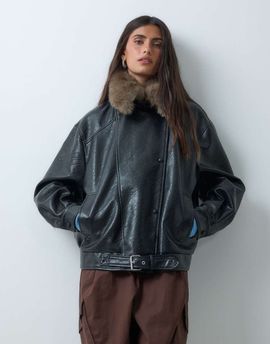 ASOS DESIGN ASOS DESIGN leather look moto jacket with tan faux fur collar in black