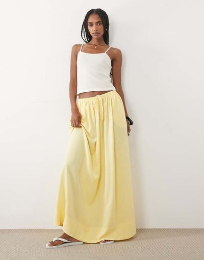 ASOS DESIGN ASOS DESIGN linen blend maxi circle skirt in buttermilk-Yellow