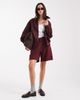 ASOS DESIGN ASOS DESIGN linen look relaxed dad shorts in burgundy-Navy - 1