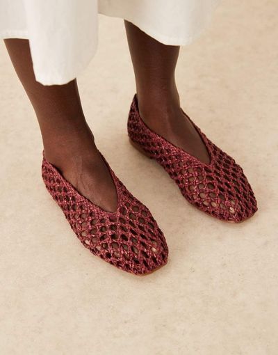 ASOS DESIGN ASOS DESIGN Linus clean ballet flats in burgundy weave-Red