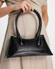 ASOS DESIGN ASOS DESIGN lizard effect shoulder bag with elongated straps in black - 2