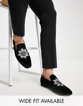ASOS DESIGN ASOS DESIGN loafers in black velvet with silver embroidery detail