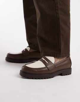 ASOS DESIGN ASOS DESIGN loafers in brown and cream with cleated sole