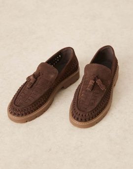 ASOS DESIGN ASOS DESIGN loafers in brown suede with woven details and tassels