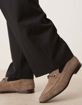 ASOS DESIGN ASOS DESIGN loafers in taupe suede with snaffle-Green