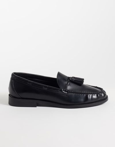 ASOS DESIGN ASOS DESIGN loafers with tassel and lace detailing in black