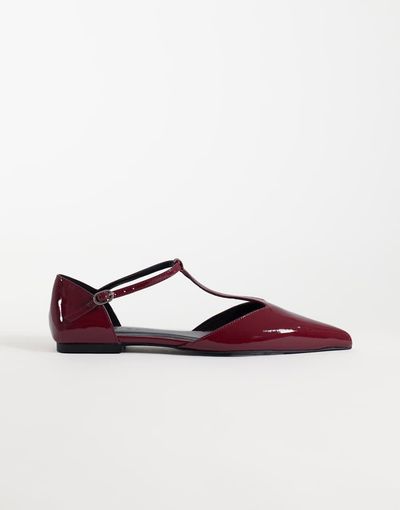 ASOS DESIGN ASOS DESIGN Lover pointed toe t-bar ballet flats in burgundy-Red
