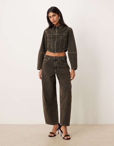 ASOS DESIGN ASOS DESIGN low rise barrel jeans in brown - part of a set