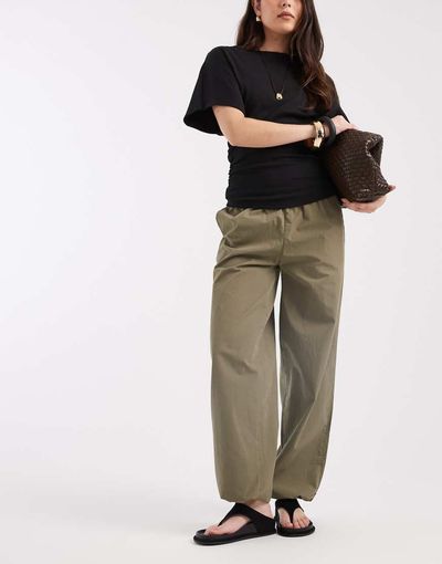 ASOS DESIGN ASOS DESIGN low rise slim balloon pants in khaki green