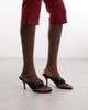 ASOS DESIGN ASOS DESIGN low rise tailored capri pants in red - 4