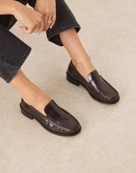 ASOS DESIGN ASOS DESIGN Marcel premium clean loafers in burgundy leather-Red