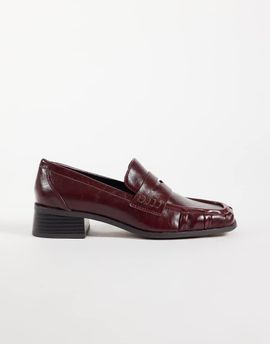 ASOS DESIGN ASOS DESIGN Marisol ruched round toe heeled loafers in burgundy-Red