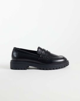 ASOS DESIGN ASOS DESIGN Mavis chunky cleated sole loafers in black